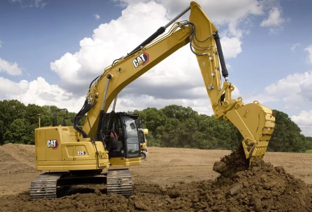 CAT 325 Excavator