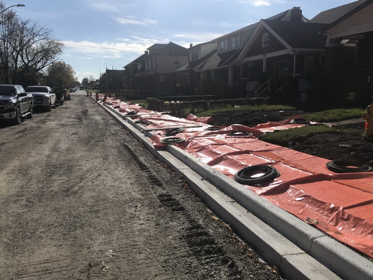 Curb and gutter curing